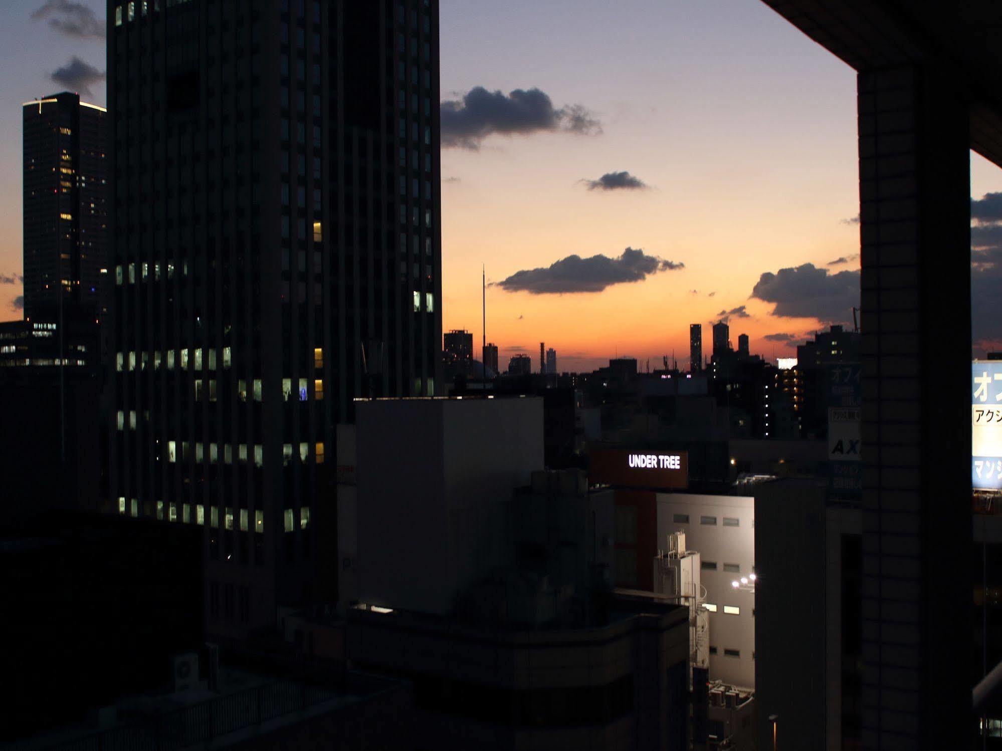 Apa Hotel Midosuji-Honmachi-Ekimae Osaka Bagian luar foto